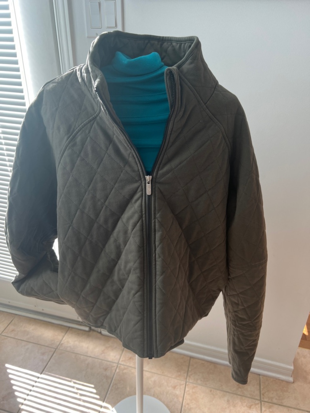 lululemon athletica Quilted Olive Green Full-Zip Puffer